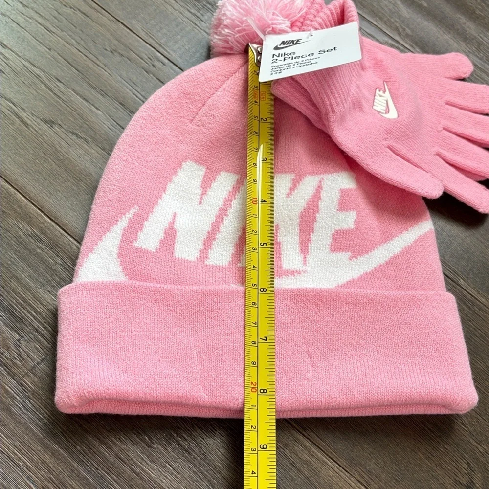 Nike 2 pc.Pom Pom Knit Beanie/Glove set,stretch,Nike & SWOOSH logo graphic